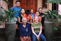 Bali homestay hosting family